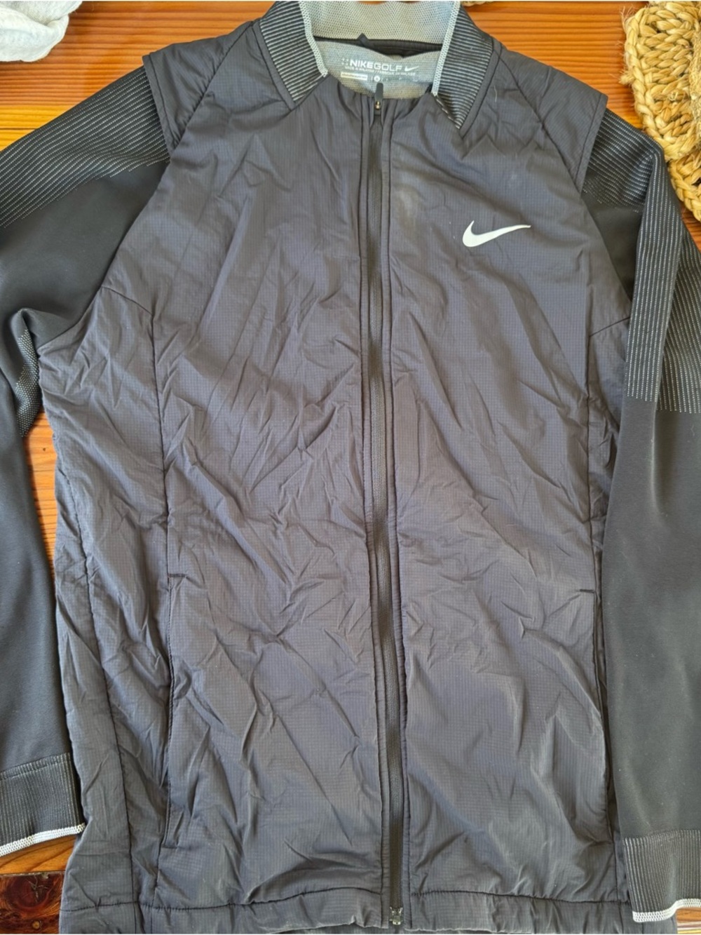Nike Men’s Black Full-Zip Golf Jacket